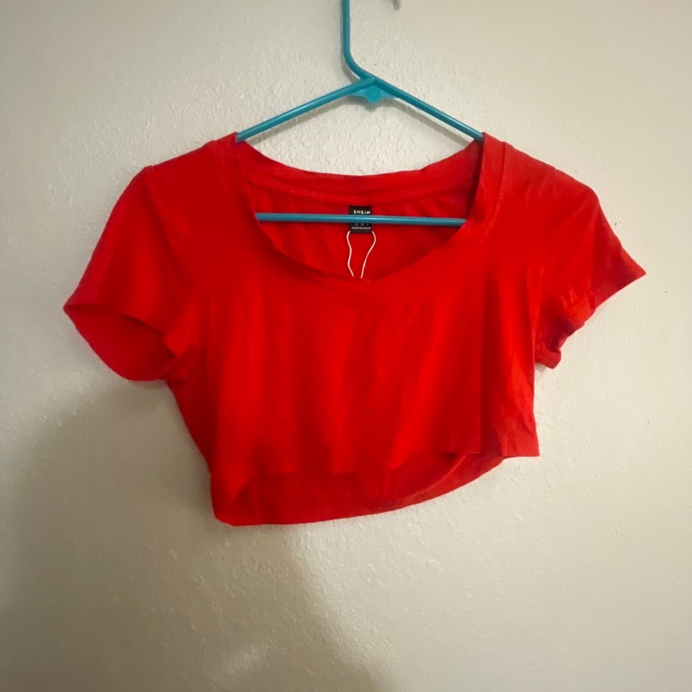Red crop top